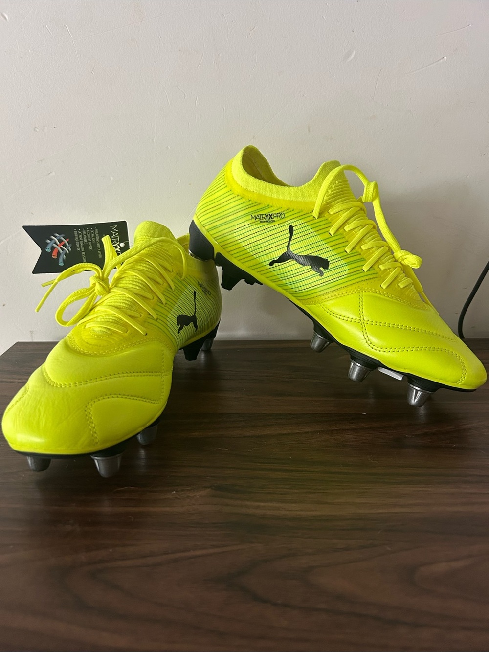Puma Avanti 1.1 Lace-Up Yellow/Black Rugby/Soccer Boots cleats